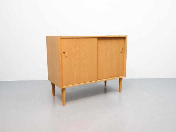 Deens dressoir blond eiken schuifdeuren, Huis en Inrichting, Kasten | Dressoirs, Gebruikt, 150 tot 200 cm, 25 tot 50 cm, Met deur(en)