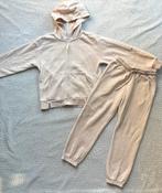 Crèmekleurig beige joggingspak 134 Reserved, Reserved, Gebruikt, Meisje, Ophalen of Verzenden