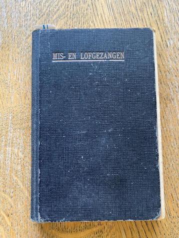 Mis en lofgezangen beschikbaar voor biedingen