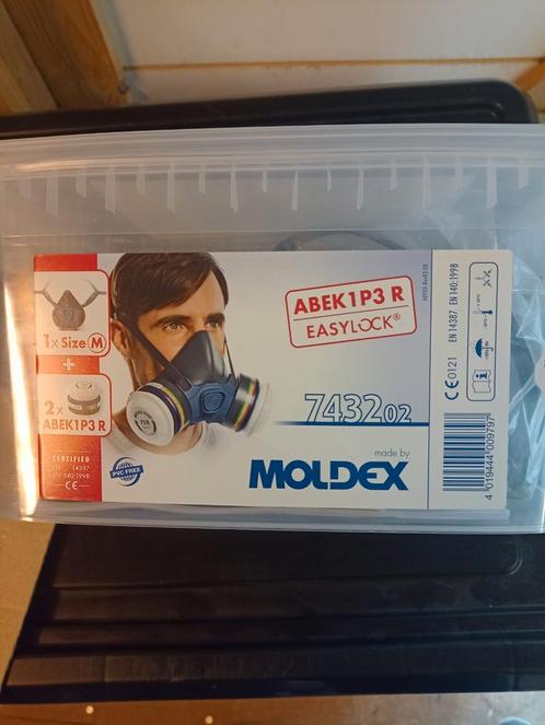 Nieuw in verpakking halfgelaatsmasker met filters, Doe-het-zelf en Verbouw, Adembescherming, Nieuw, Ophalen of Verzenden