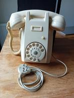 Wandtelefoon bakeliet wit 1961, Telecommunicatie, Vaste telefoons | Niet Draadloos, Nieuw, Ophalen of Verzenden, Bakeliet