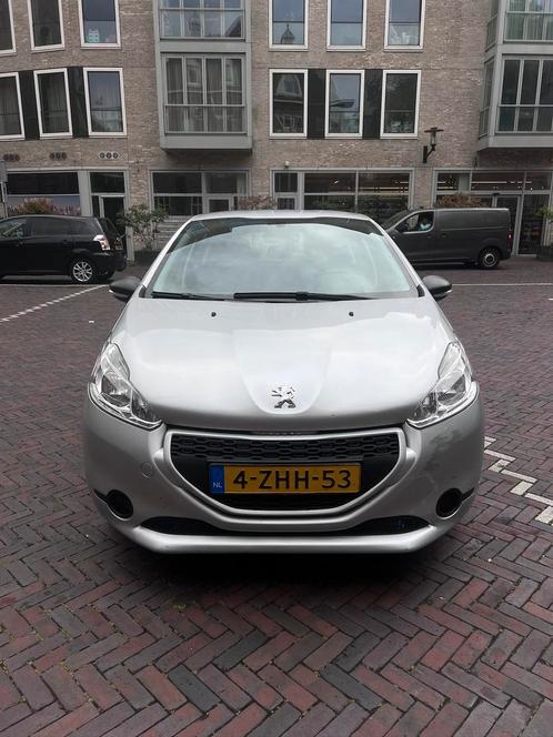 Peugeot 208 1.0 VTI 50KW/68PK 5-D 2015 Grijs, Auto's, Peugeot, Particulier, Benzine, A, Hatchback, Handgeschakeld, Origineel Nederlands