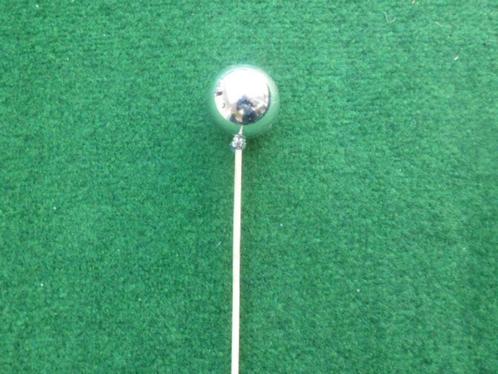 159 glimmende zilveren kleinere kerstballen op stok, Diversen, Kerst, Zo goed als nieuw, Ophalen of Verzenden