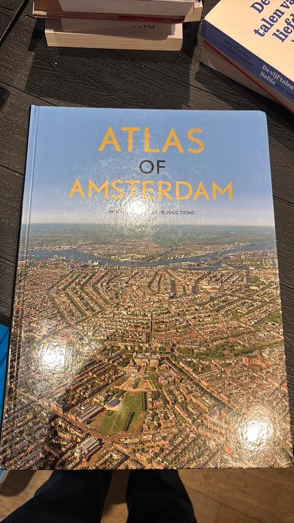 Atlas of Amsterdam, Boeken, Atlassen en Landkaarten, Zo goed als nieuw, Landkaart, Nederland, 1800 tot 2000, Ophalen of Verzenden