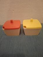 2 x sixties pastel kunststof suiker / hagelslag containers, Ophalen of Verzenden