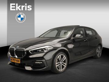 BMW 1 Serie 5-deurs 118i | LED | Leder | HUD | Schuifdak | A beschikbaar voor biedingen