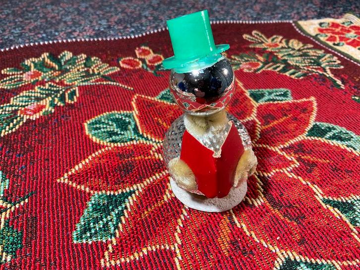 zeer fraai oud glazen poppetje gablonzer, Diversen, Kerst, Gebruikt, Ophalen of Verzenden