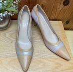 Schoenen maat 40 van Altra Cosa/Vero Cuoio, Kleding | Dames, Ophalen of Verzenden, Zo goed als nieuw, Bruin, Sneakers of Gympen