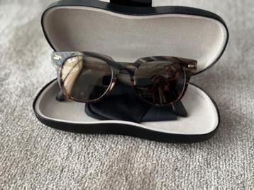Rayban zonnebril dames model Meteor beschikbaar voor biedingen