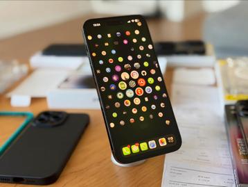 met jailbreak - Special iPhone 14 Pro max 256gb beschikbaar voor biedingen
