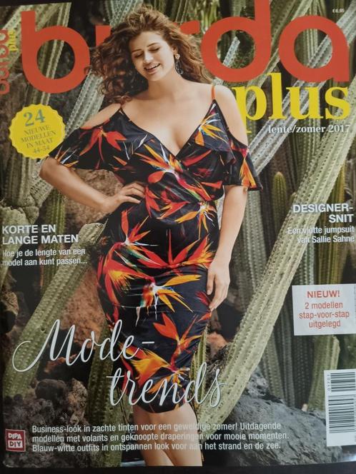 Burda plus lente zomer 2017, Hobby en Vrije tijd, Kledingpatronen, Zo goed als nieuw, Vrouw, Burda, Ophalen of Verzenden