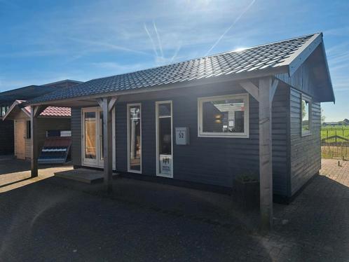 Zomerwoning kantoor of mantelzorgwoning, Tuin en Terras, Tuinhuizen, Zo goed als nieuw, Hout, 200 tot 400 cm, Ophalen