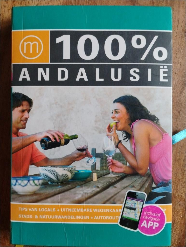 100% Andalusië Reisgids, Europa, Ophalen of Verzenden, Zo goed als nieuw, Reisgids of -boek