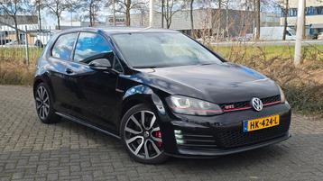 Volkswagen Golf 2.0 TSI GTI Performance beschikbaar voor biedingen