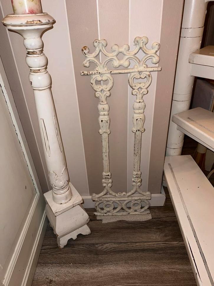 Een zware gietijzeren ornament ecru, Antiek en Kunst, Curiosa en Brocante, Ophalen