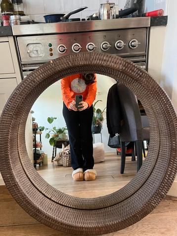 Grote Ronde Spiegel met Rotan Rand - 75cm beschikbaar voor biedingen