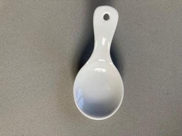 Amuse lepels beschikbaar voor biedingen