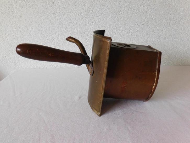 Antieke steekketel of insteekketel in geel en rood koper met, Antiek en Kunst, Antiek | Koper en Brons, Koper, Ophalen of Verzenden