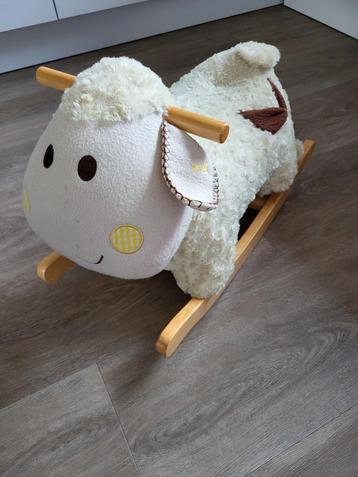 Schattig Hobbelschaap beschikbaar voor biedingen