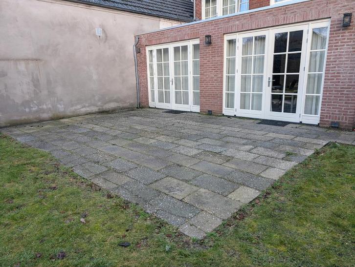 Gratis betontegels/grindtegels - 40 stuks, Tuin en Terras, Tegels en Klinkers, Gebruikt, Terrastegels, Beton, 10 m² of meer, Ophalen