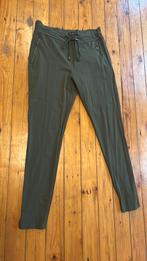 Mi piace broek legergroen maat XXL, Maat 46/48 (XL) of groter, Ophalen of Verzenden, Zo goed als nieuw, Lang