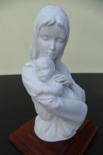 Moeder met kind, bisque porselein, Ophalen of Verzenden
