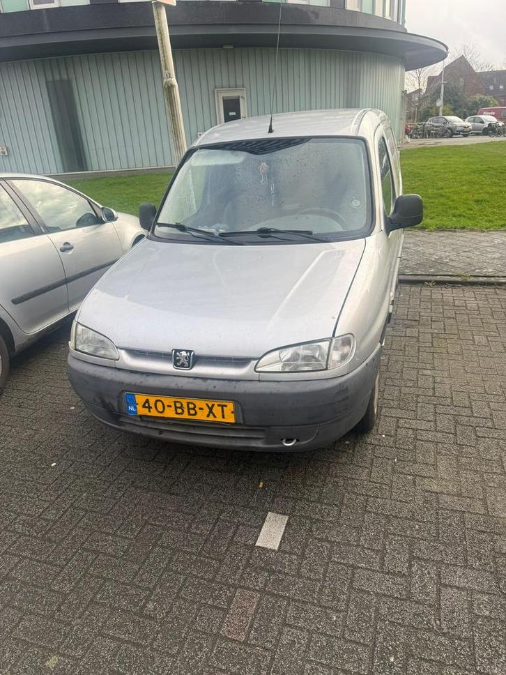 Peugeot Partner 1.4 170C 2002 benzine, Auto's, Bestelauto's, Particulier, Peugeot, Benzine, Handgeschakeld, Origineel Nederlands