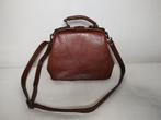 K642 VINTAGE model dokterstas, bruin kunstleder zeer fraai, Sieraden, Tassen en Uiterlijk, Bruin, Schoudertasje, Onbekend, Ophalen of Verzenden