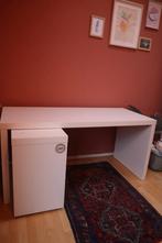 IKEA Malm Uitschuif Bureau, Huis en Inrichting, Bureaus, Ophalen, Gebruikt, Bureau