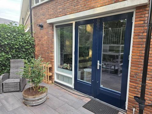 Houten tuindeuren met HR+ glas & kozijnen, Doe-het-zelf en Verbouw, Kozijnen en Schuifpuien, Gebruikt, Deurkozijn, Hout, 225 cm of meer