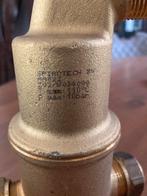 Spirotech microbellen vanger, Nieuw, Minder dan 3 jaar oud, Minder dan 20 liter, Boiler