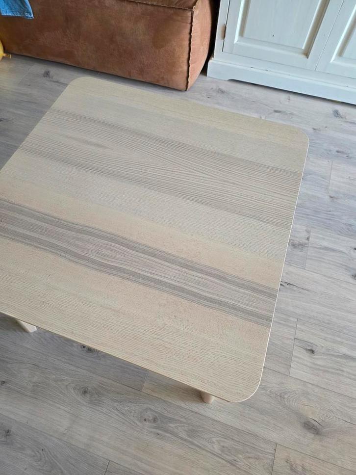 IKEA Lisabo Salontafel 70x70, Huis en Inrichting, Tafels | Salontafels, Zo goed als nieuw, Minder dan 50 cm, 50 tot 100 cm, 50 tot 100 cm