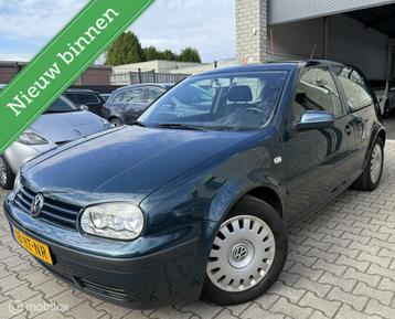 Volkswagen Golf 1.6-16V Comfortline /Airco /APK Nieuw /N.A.P beschikbaar voor biedingen