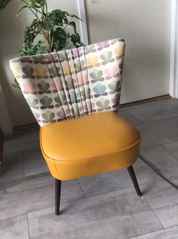 Origineel Vintage cocktail stoel opnieuw gestoffeerd  beschikbaar voor biedingen