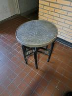 Rooktafeltje, Ophalen