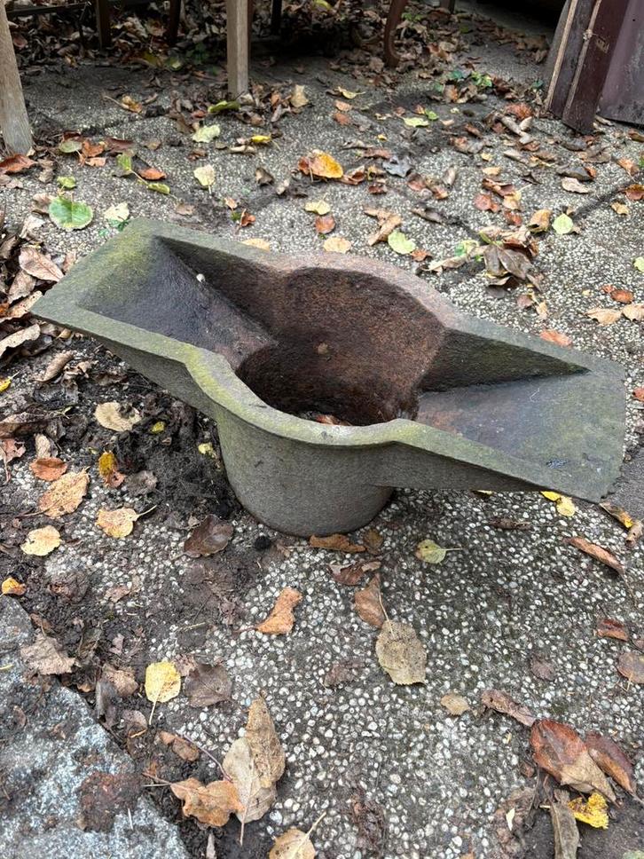 Oud gietijzeren lagerhuis (assteun) – , circa 1880–1930, Antiek en Kunst, Antiek | Gereedschap en Instrumenten, Ophalen