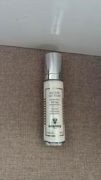 Sisley All Day All Year 50 ml nieuw!, Sieraden, Tassen en Uiterlijk, Uiterlijk | Gezichtsverzorging, Verzenden, Nieuw, Gehele gezicht