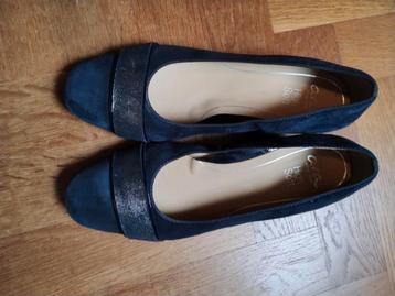 Pumps van Ara beschikbaar voor biedingen