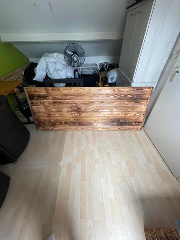 Bureau - 200x80cm - gebrand hout  beschikbaar voor biedingen