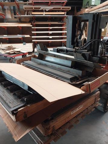 Dakramen velux. beschikbaar voor biedingen