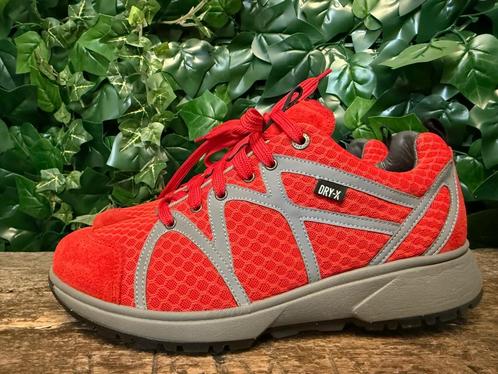 Gewoon Nieuwe wandelschoen van Xsensible maat 41(wijdte H), Kleding | Dames, Schoenen, Zo goed als nieuw, Sneakers of Gympen, Rood