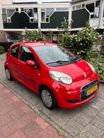 Citroën C1 1.0i 68PK 5D 2012 Rood, Auto's, Voorwielaandrijving, Stof, Zwart, 4 stoelen