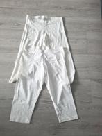 Witte legging 2x 5 euro maat 44 / 46 voor 2 stuks, Ophalen of Verzenden, Zo goed als nieuw