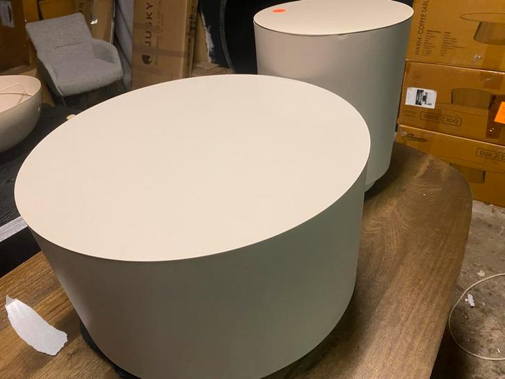 Beige salontafel set - Hoge korting!, Huis en Inrichting, Tafels | Salontafels, Nieuw, Minder dan 50 cm, 50 tot 100 cm, Rond, Metaal