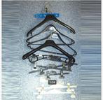 diverse Kledinghangers (13) voor broeken rokken, lappen stof, Ophalen of Verzenden, Zo goed als nieuw