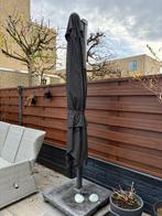 Zweefparasol met stevige voet op wieltjes – draaibaar, Tuin en Terras, Parasols, Ophalen, Gebruikt, Zweefparasol