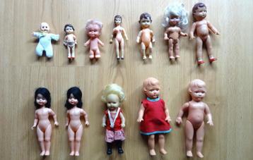 Verzameling kleine poppetjes, alles in één koop. beschikbaar voor biedingen