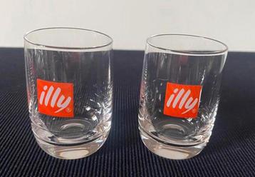 2x illy waterglaasje met verzwaarde bodem. Hoogte 6 cm. beschikbaar voor biedingen