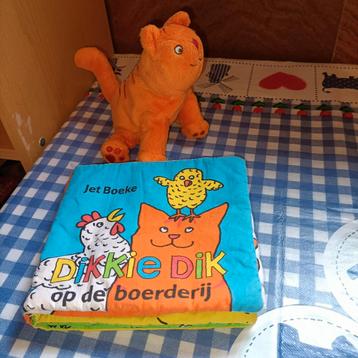 Dikkie Dik knuffeltje 14 cm groot + stoffen boekje  beschikbaar voor biedingen