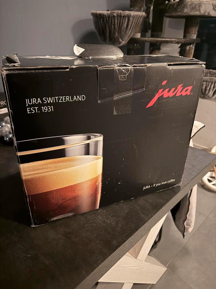 Jura S8 Piano Black - Gereviseerd met Garantie!, Witgoed en Apparatuur, Koffiezetapparaten, Gebruikt, Koffiebonen, Koffiemachine